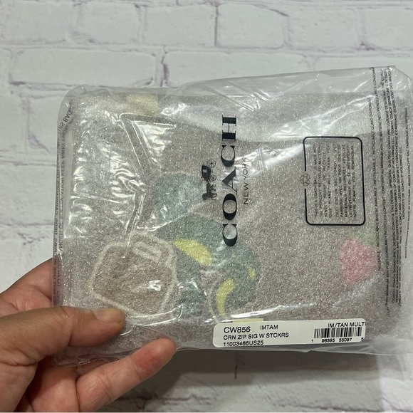 COACH Corner Zip Wristlet In Signature Canvas With Rexie Sticker Print NWT - Picture 13 of 14